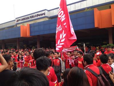 Mendarat di Jakarta, Liverpool Disambut Ribuan Kopites